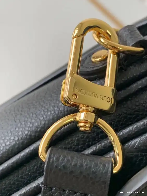 Official oldcobbler Louis Pochette Metis Vuitton 0516